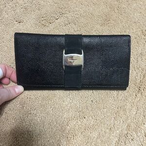 Salvatore Ferragamo Black Textured Leather Vara Bow Wallet